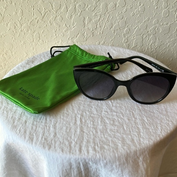 Kate Spade: Black Samantha Cat Eye Sunglasses- Gray gradient- green sleeve - Picture 1 of 16